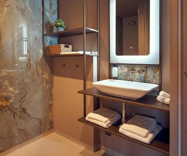 The Yard Noordkade 4*