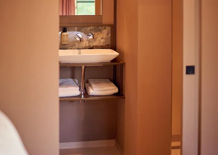 The Yard Noordkade 4* 维格尔