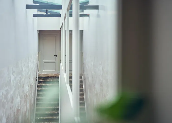 酒店 The Yard Noordkade 4*